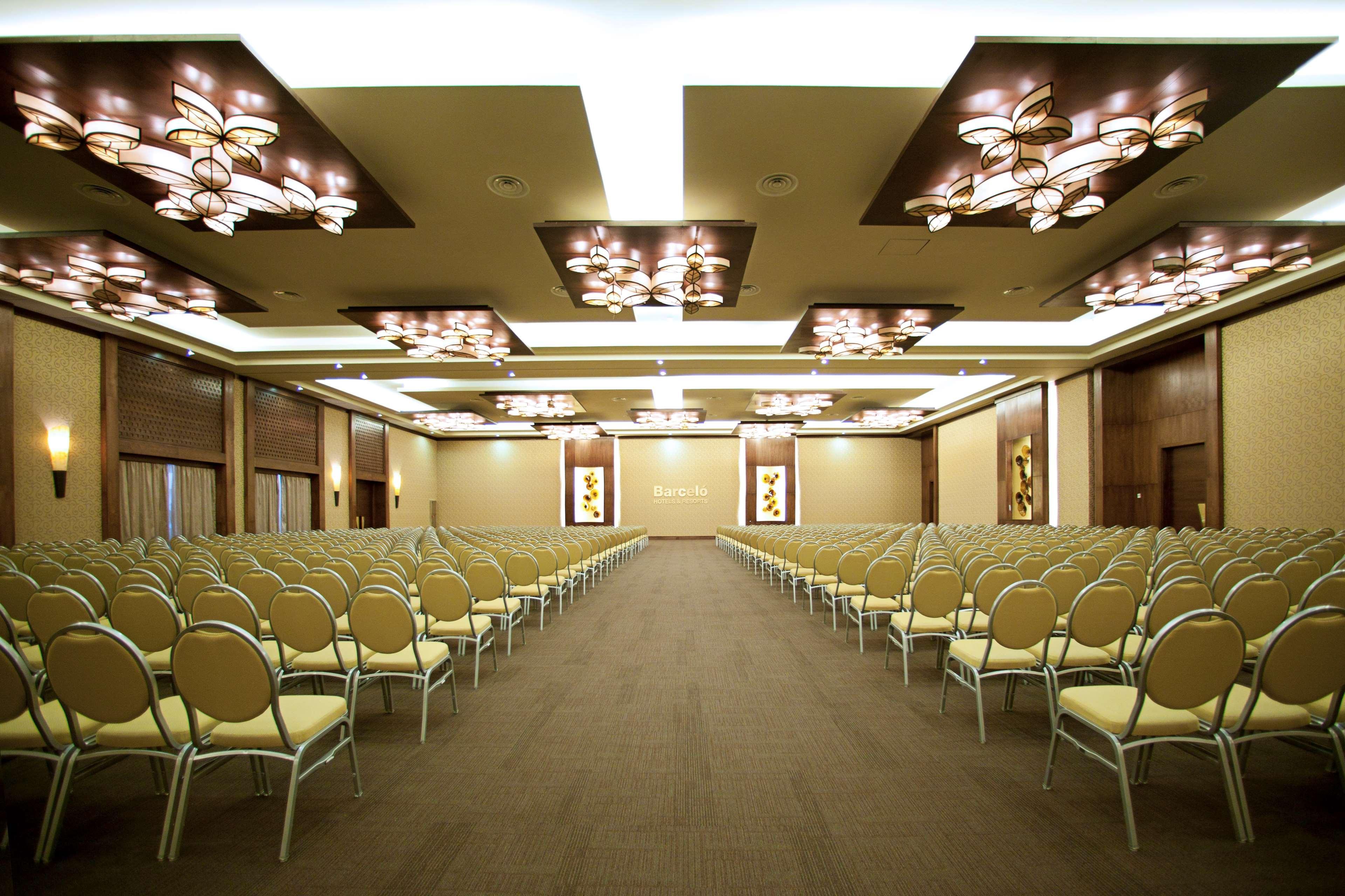 Barcelo Bavaro Palace All Inclusive (Adults Only) Exterior foto The ballroom
