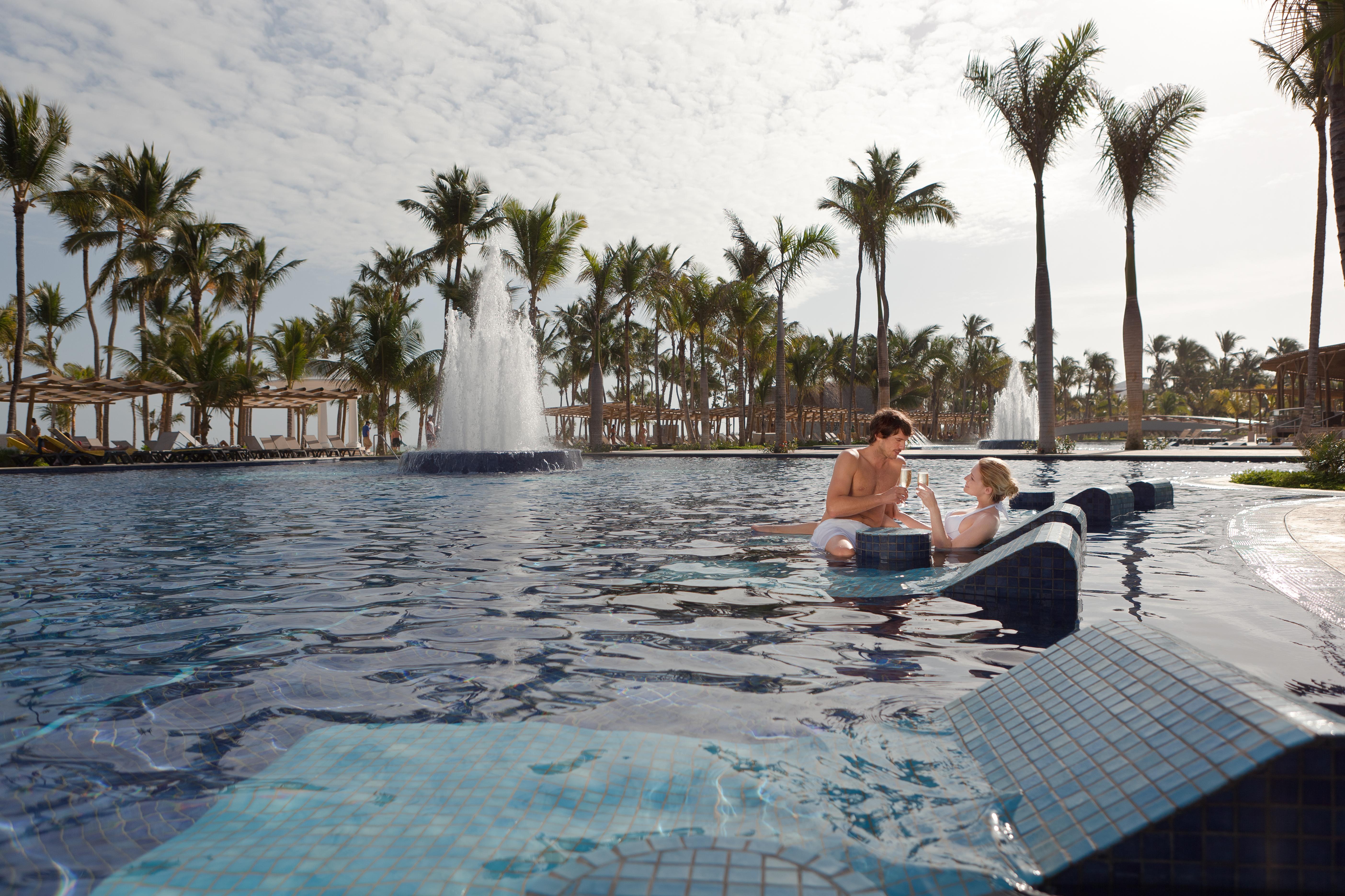 Barcelo Bavaro Palace All Inclusive (Adults Only) Exterior foto The Royal Mirage Dubai