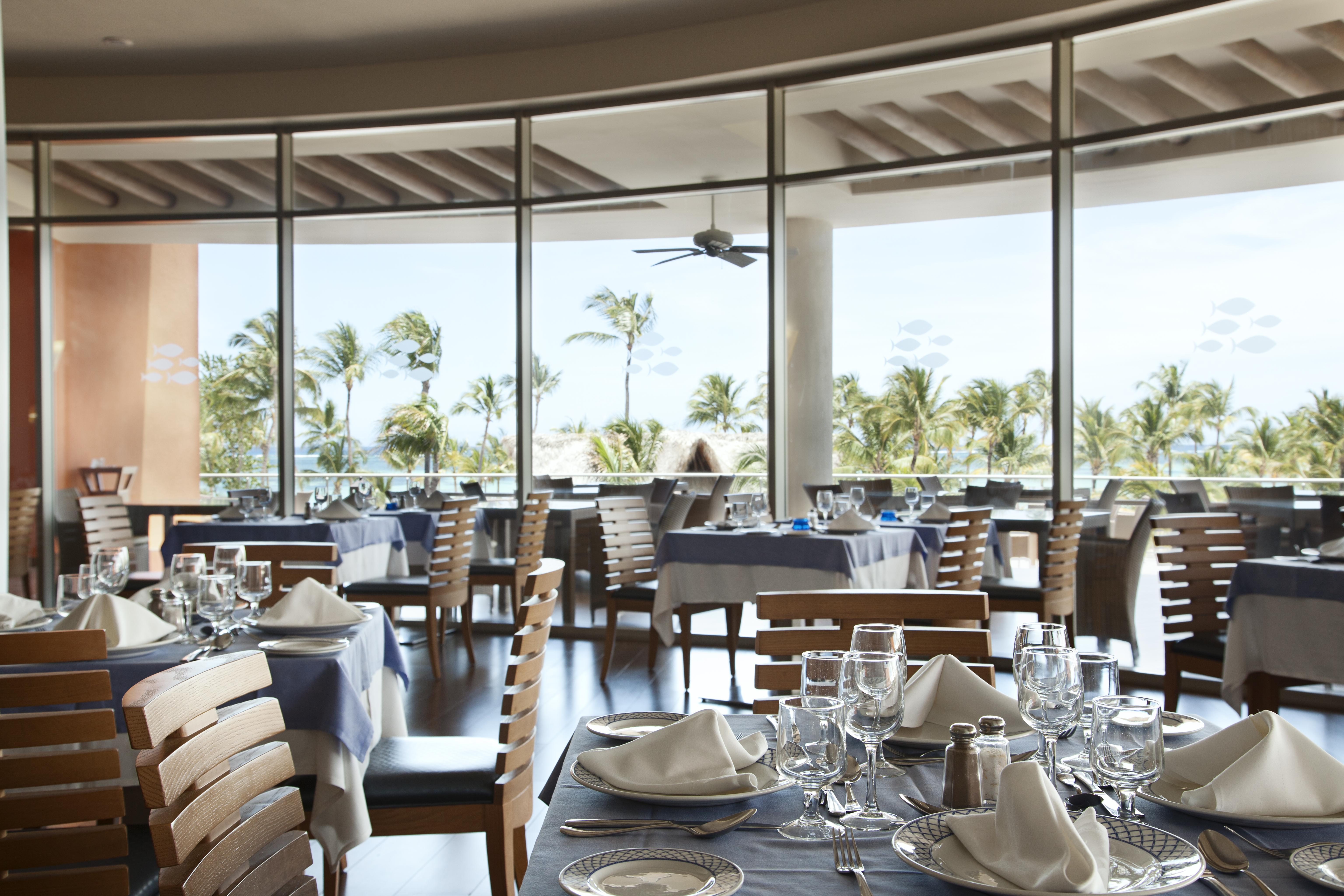 Barcelo Bavaro Palace All Inclusive (Adults Only) Exterior foto Restaurant at the Hard Rock Hotel